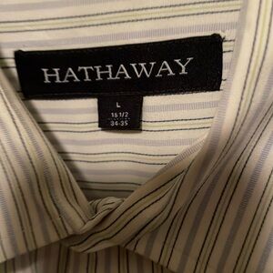 Hathaway men’s size large 16 1/2/34–35 dress shirt striped.